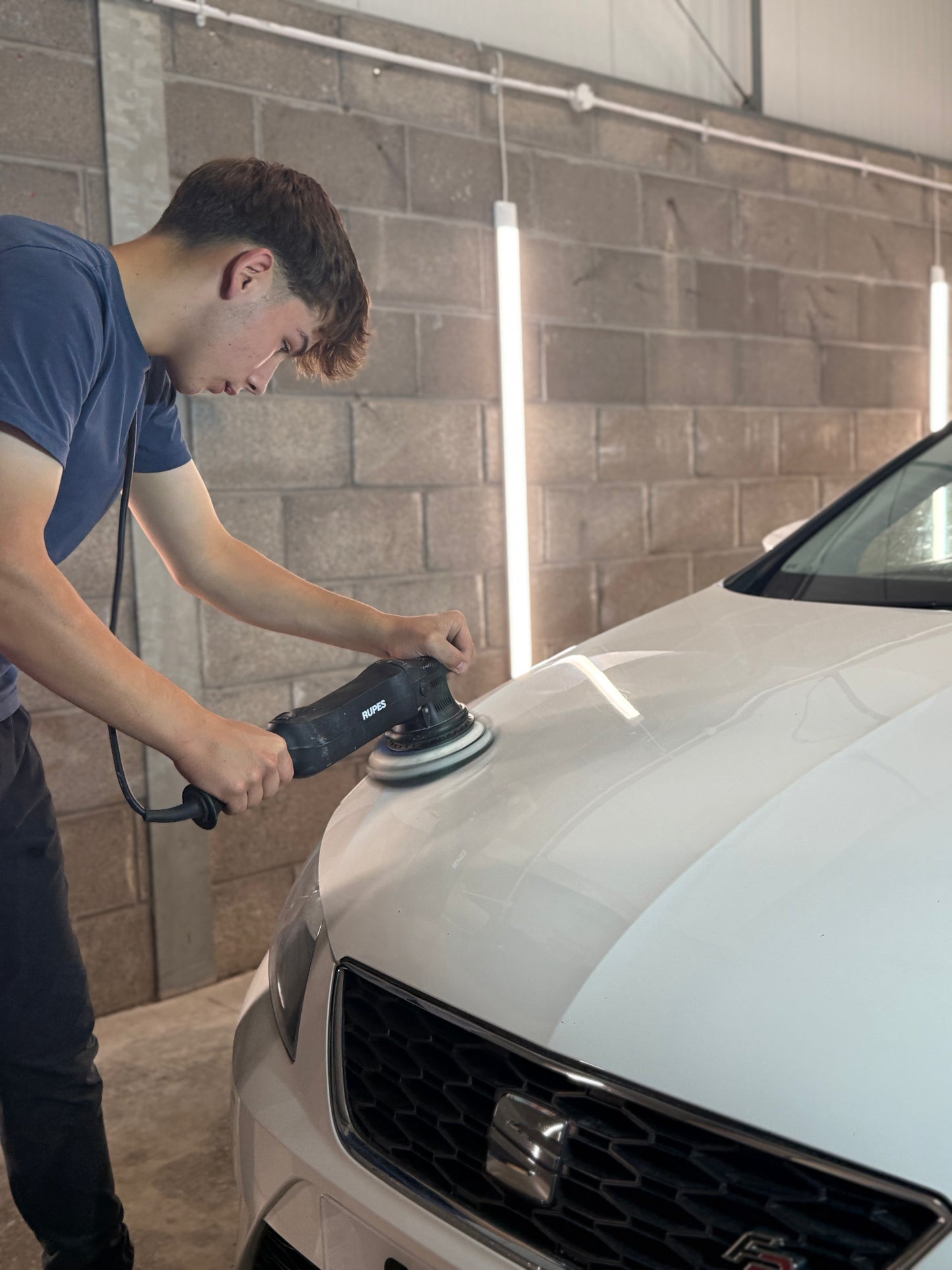 Car Detailing Scotland- Intense Full Day Training Course.