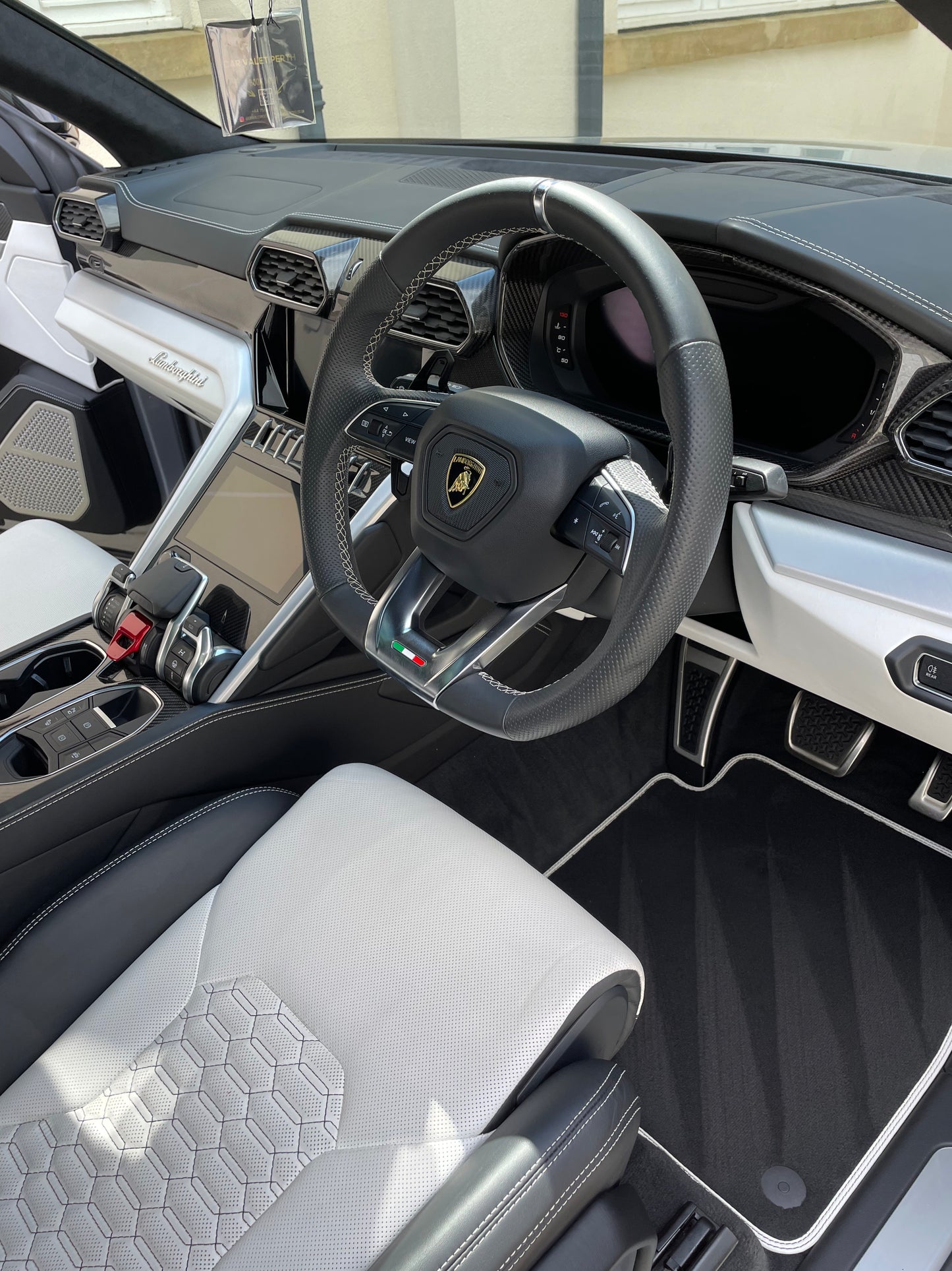 A Car Detailing Training Online Course