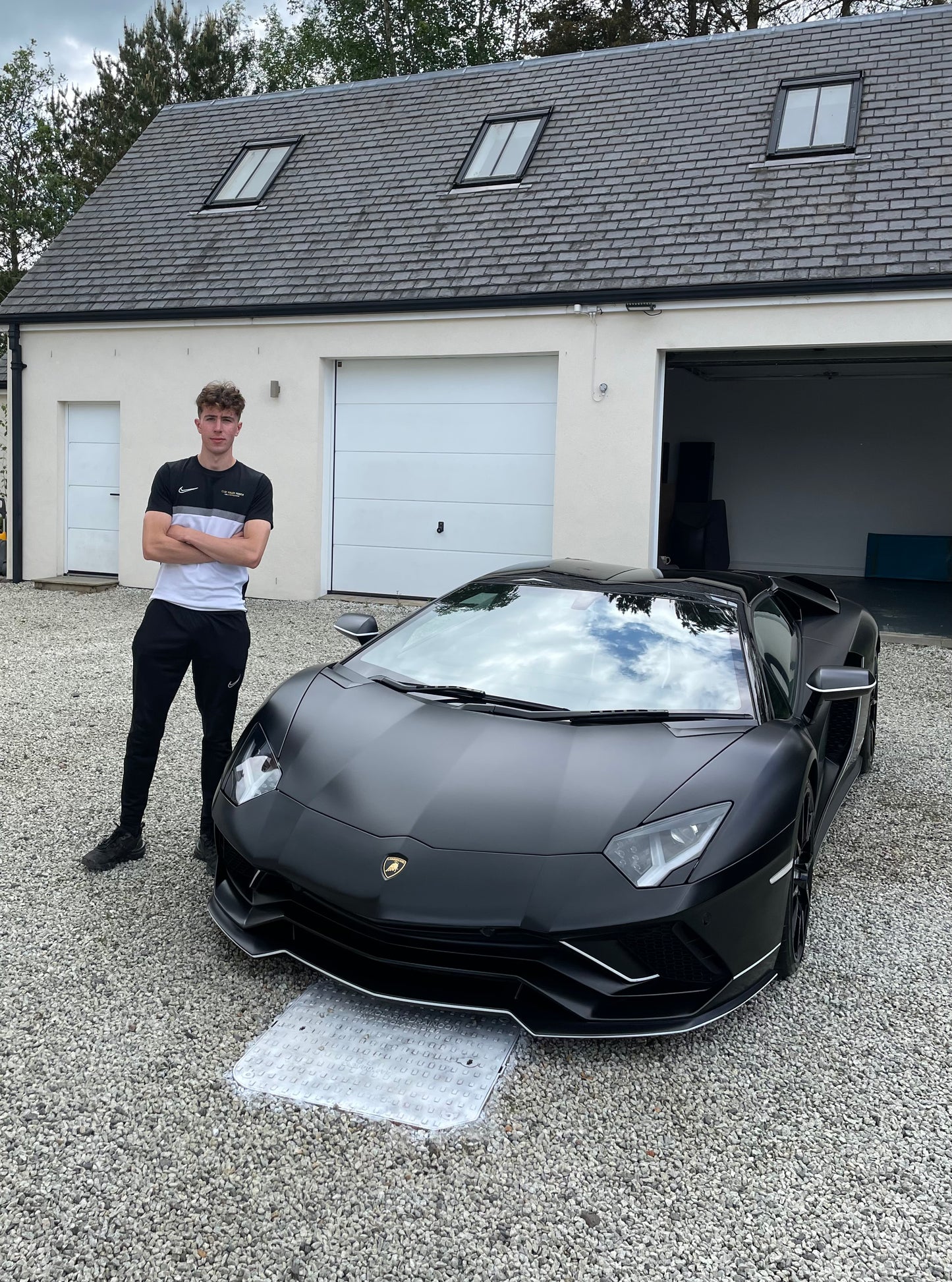 Our  12-Month Car Detailing Mentorship Programme