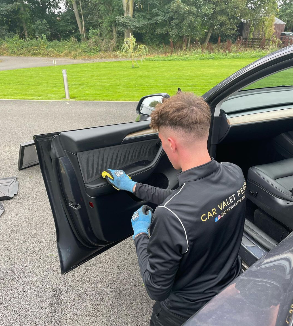 Car detailing and valeting training course 